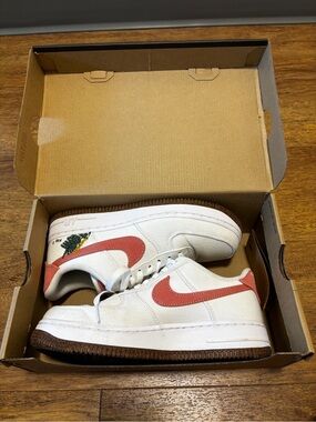 Nike White Air Force 1s cloth Catechu